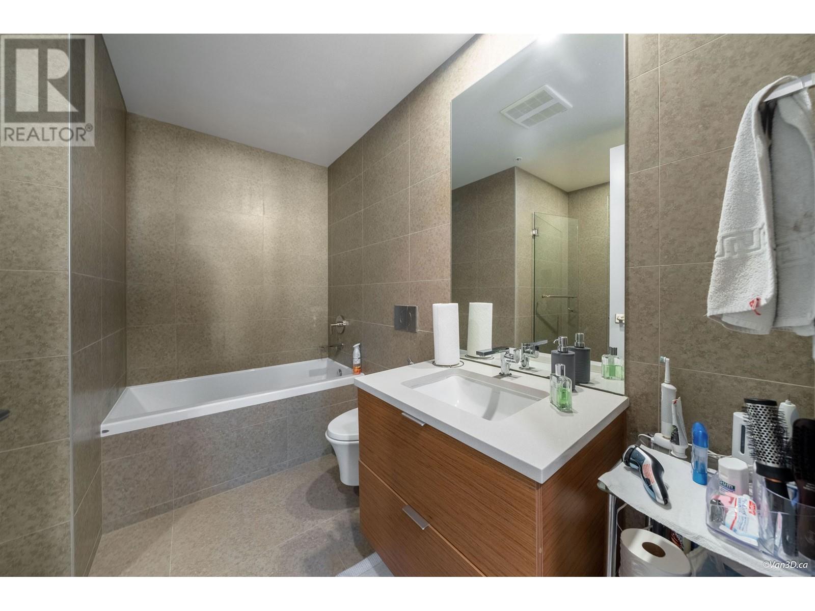 309 6707 Nelson Avenue, West Vancouver, British Columbia  V7W 0A4 - Photo 19 - R2828321
