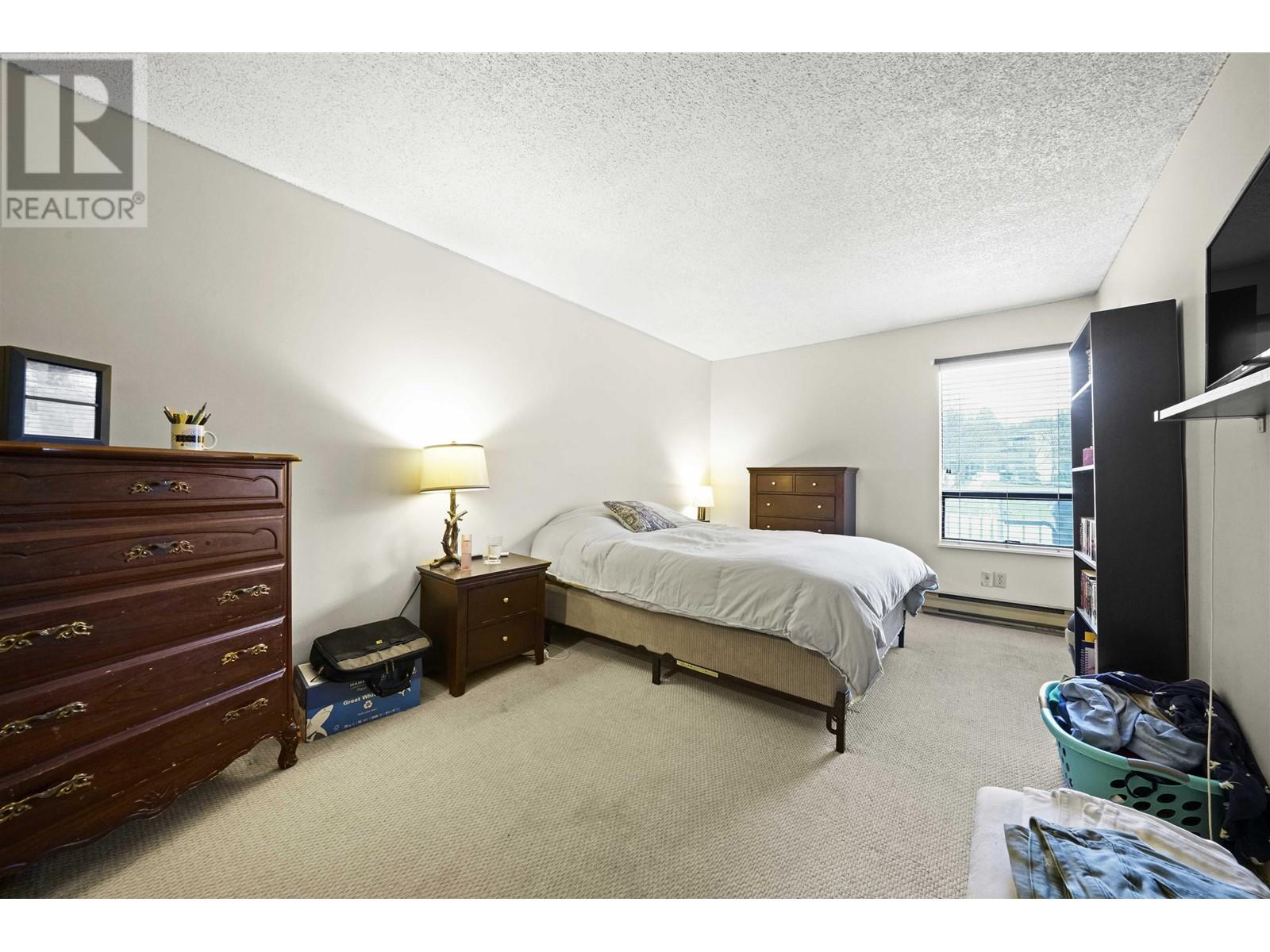 203 9584 Manchester Drive, Burnaby, British Columbia  V3N 4R1 - Photo 14 - R2828329