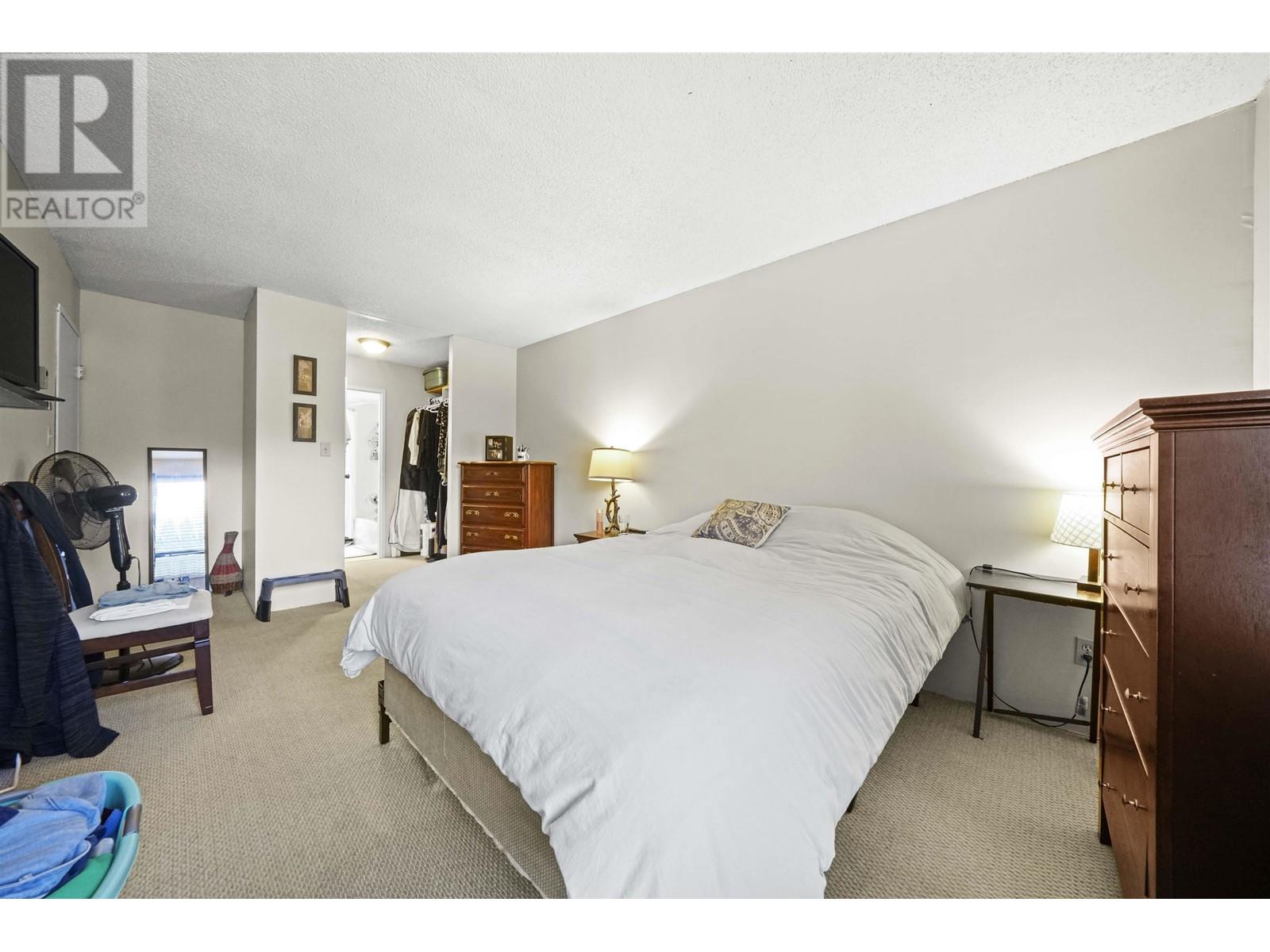 203 9584 Manchester Drive, Burnaby, British Columbia  V3N 4R1 - Photo 15 - R2828329