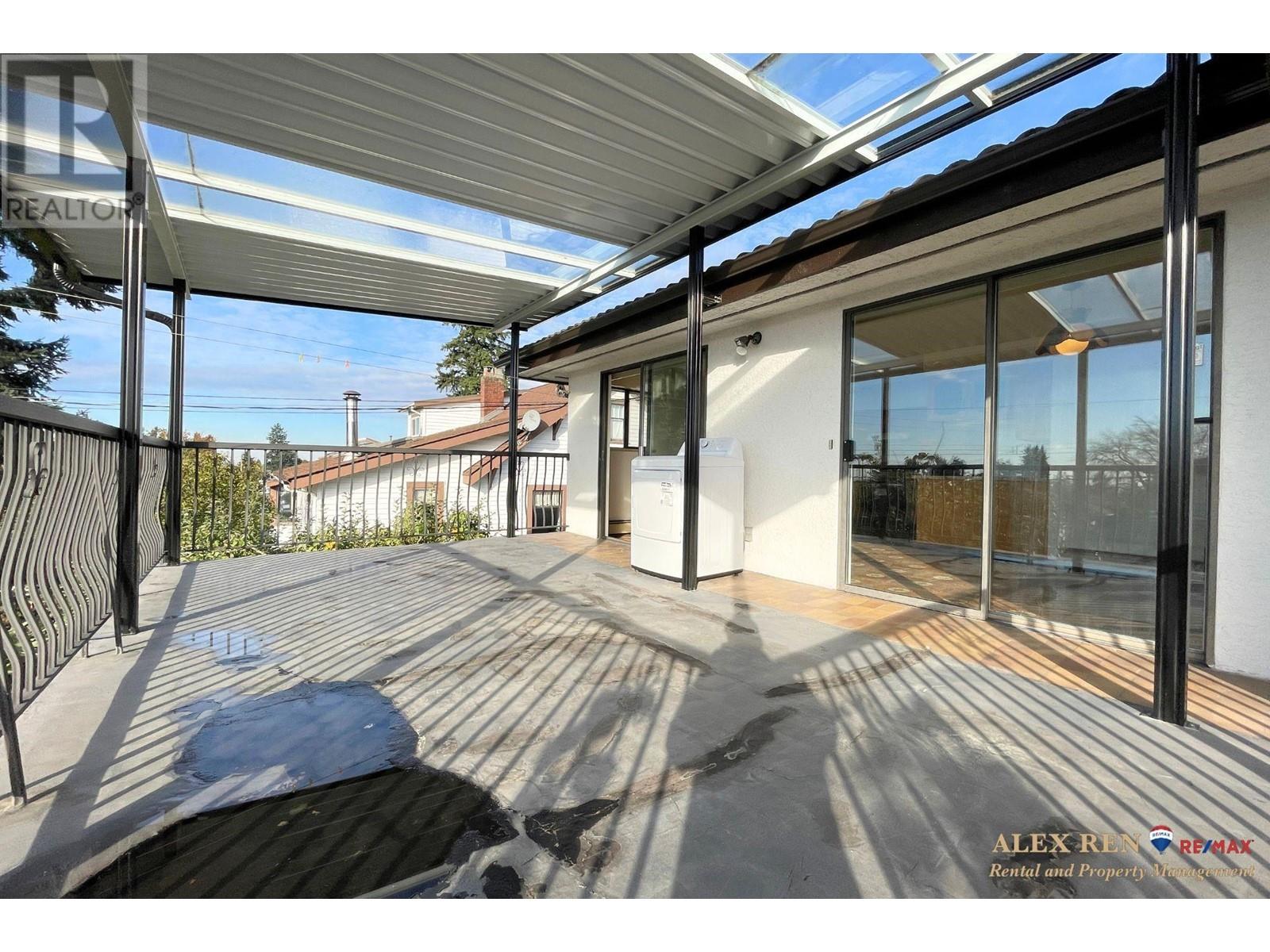 43xx Hurst Street, Burnaby, British Columbia  V5J 1M9 - Photo 14 - R2828333