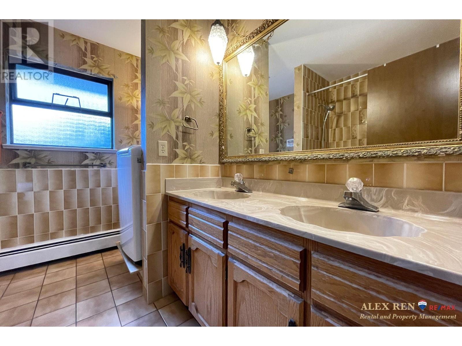 43xx Hurst Street, Burnaby, British Columbia  V5J 1M9 - Photo 20 - R2828333