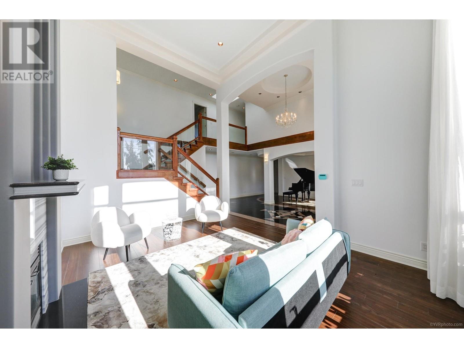 3731 Raymond Avenue, Richmond, British Columbia  V7E 1A9 - Photo 8 - R2828244