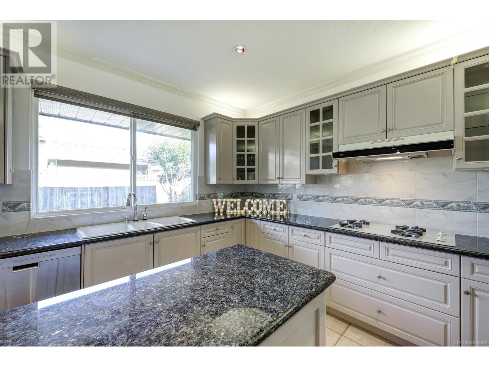 3731 Raymond Avenue, Richmond, British Columbia  V7E 1A9 - Photo 13 - R2828244