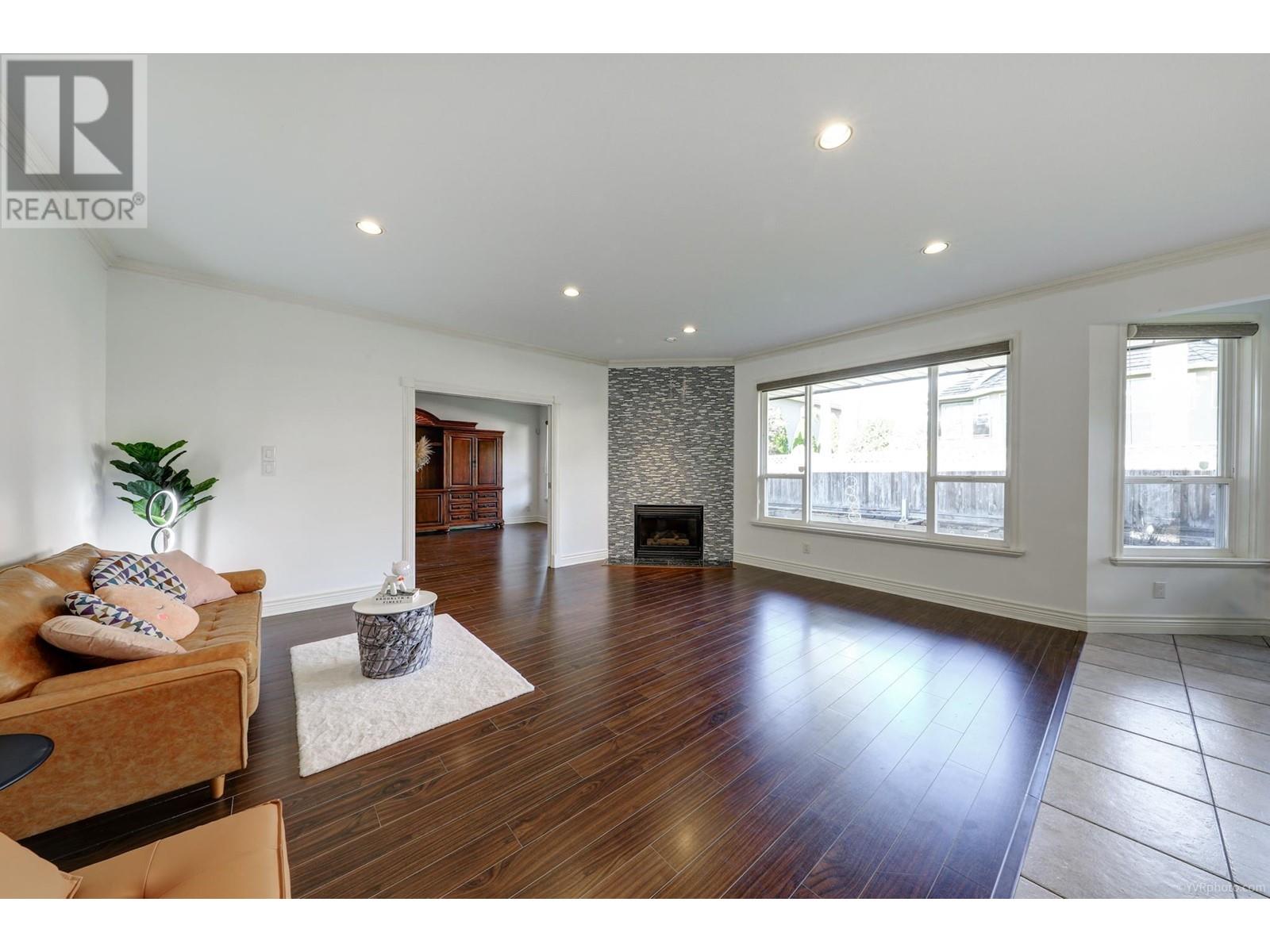 3731 Raymond Avenue, Richmond, British Columbia  V7E 1A9 - Photo 19 - R2828244