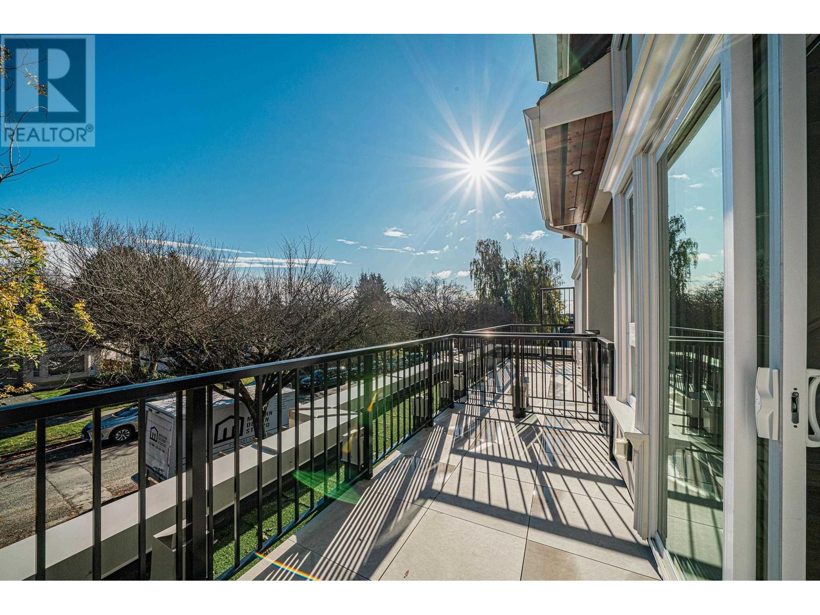 8377 French Street, Vancouver, British Columbia  V6P 4W3 - Photo 14 - R2827614