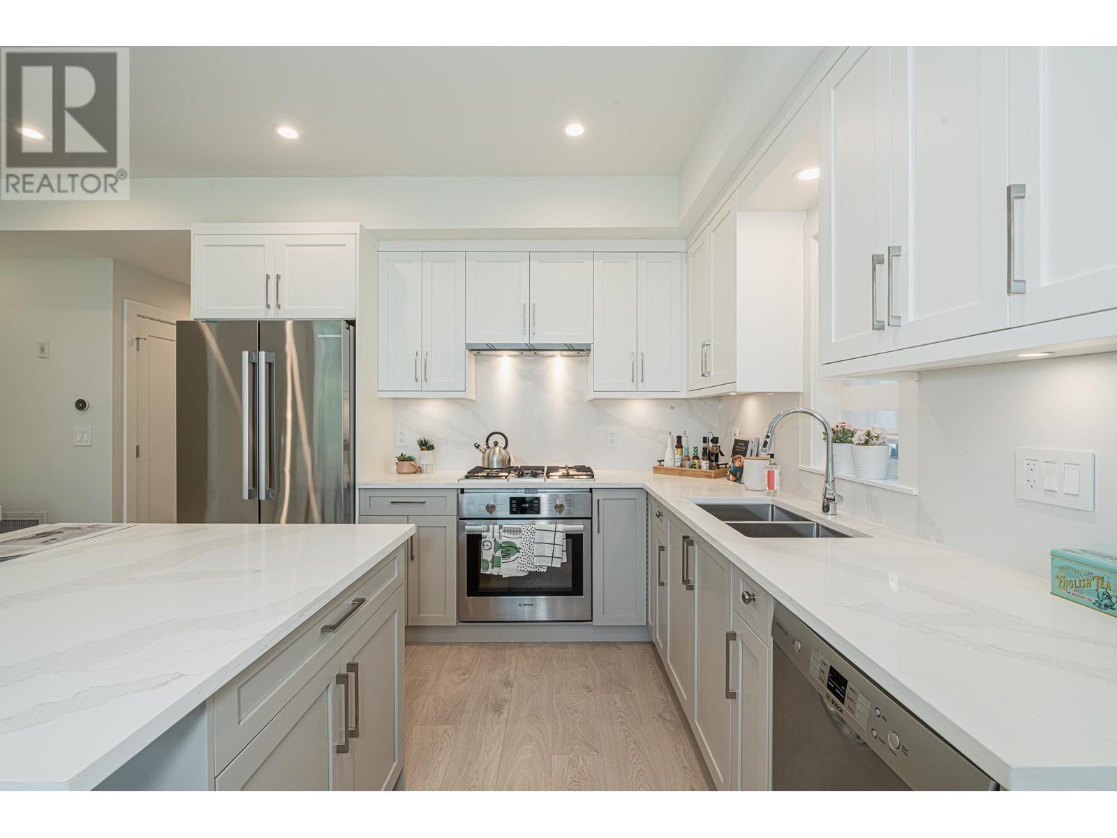 8377 French Street, Vancouver, British Columbia  V6P 4W3 - Photo 6 - R2827614