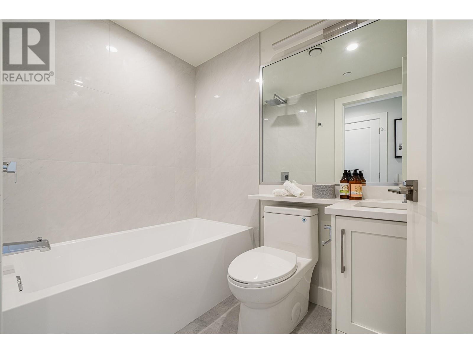 8381 French Street, Vancouver, British Columbia  V6P 4W3 - Photo 20 - R2827651
