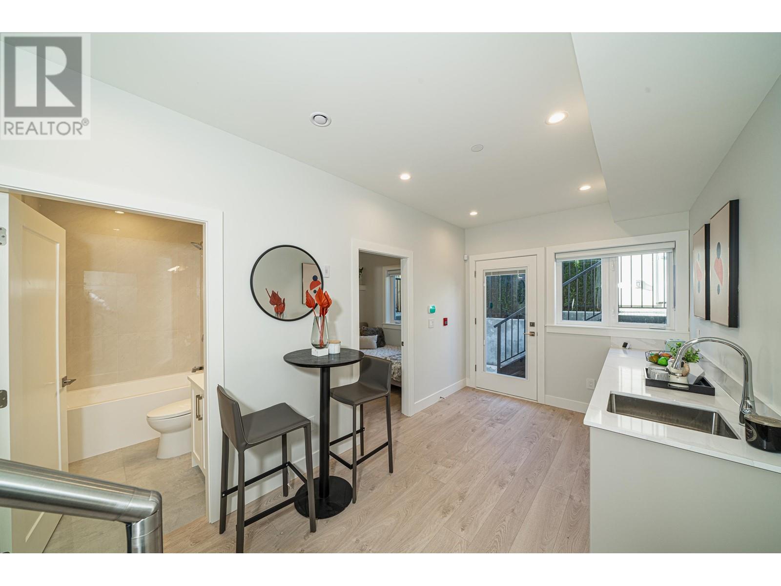 8381 French Street, Vancouver, British Columbia  V6P 4W3 - Photo 22 - R2827651