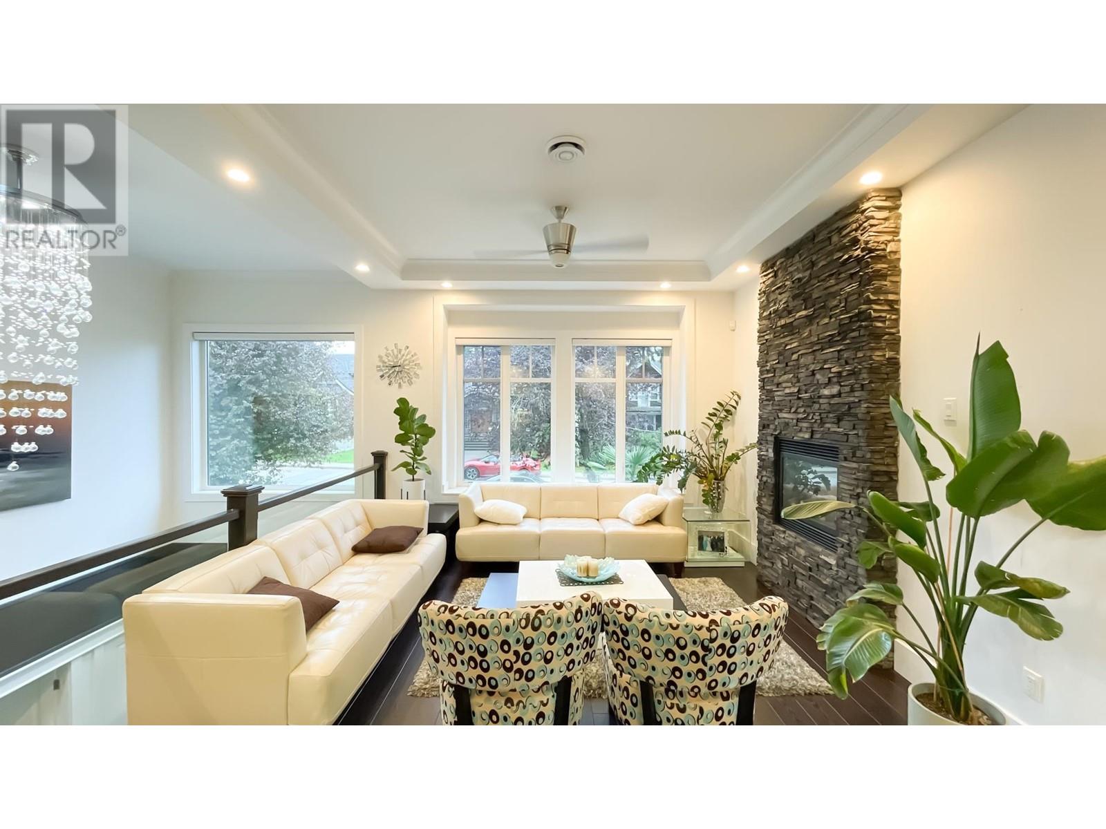 6458 Malvern Avenue, Burnaby, British Columbia  V5E 3G1 - Photo 8 - R2828200