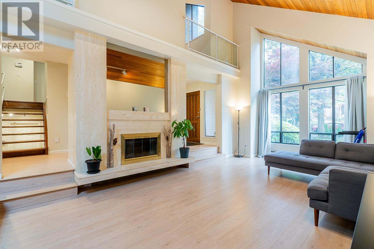 1349 Phillips Avenue, Burnaby, British Columbia  V5A 2V8 - Photo 8 - R2828238