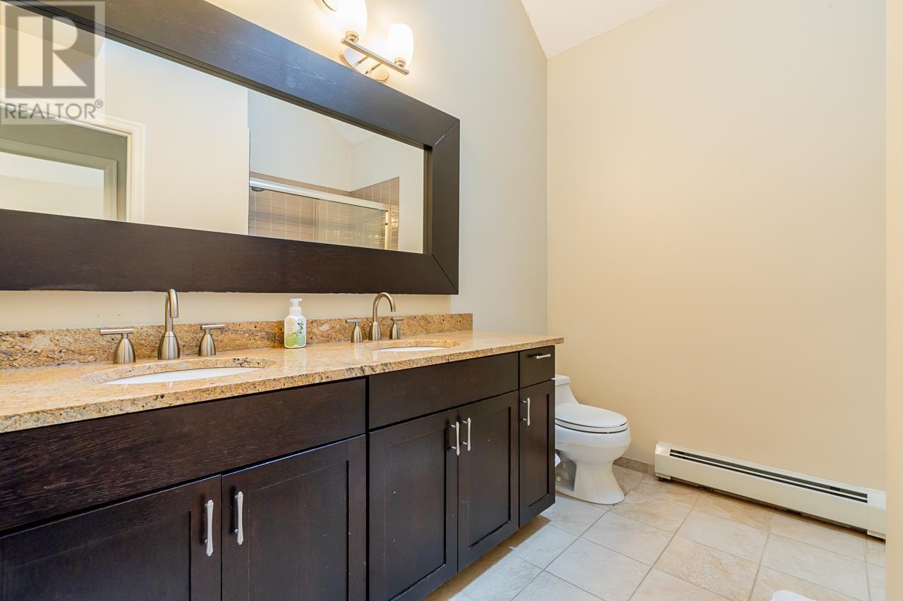 1349 Phillips Avenue, Burnaby, British Columbia  V5A 2V8 - Photo 27 - R2828238