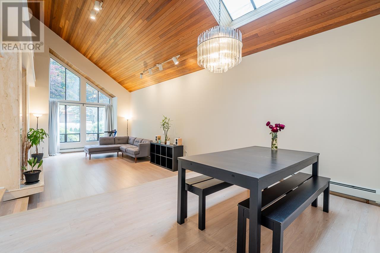 1349 Phillips Avenue, Burnaby, British Columbia  V5A 2V8 - Photo 10 - R2828238