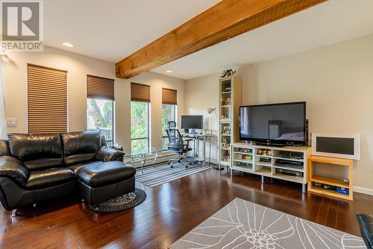 1349 Phillips Avenue, Burnaby, British Columbia  V5A 2V8 - Photo 31 - R2828238