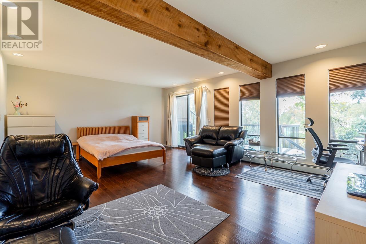 1349 Phillips Avenue, Burnaby, British Columbia  V5A 2V8 - Photo 30 - R2828238