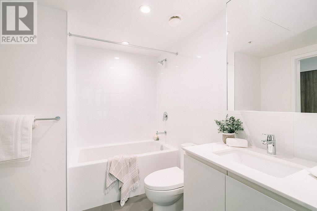 211 3833 Evergreen Place, Burnaby, British Columbia  V3J 0M2 - Photo 22 - R2828264