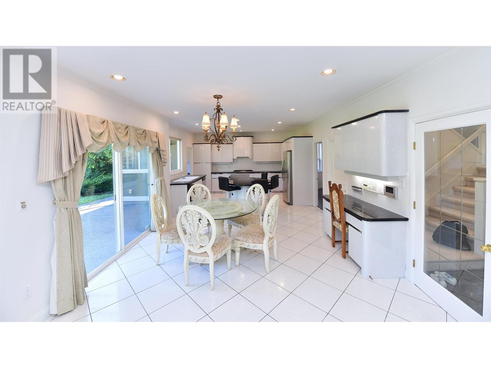 7380 Grandy Road, Richmond, British Columbia  V7C 3T3 - Photo 11 - R2828227