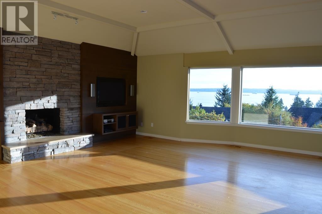 3475 Mathers Avenue, West Vancouver, British Columbia  V7V 2K8 - Photo 4 - R2828364