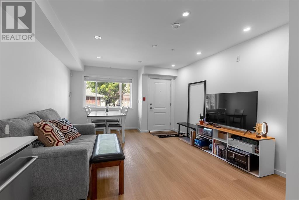 3609 Rae Avenue, Vancouver, British Columbia  V5R 2P6 - Photo 3 - R2828387