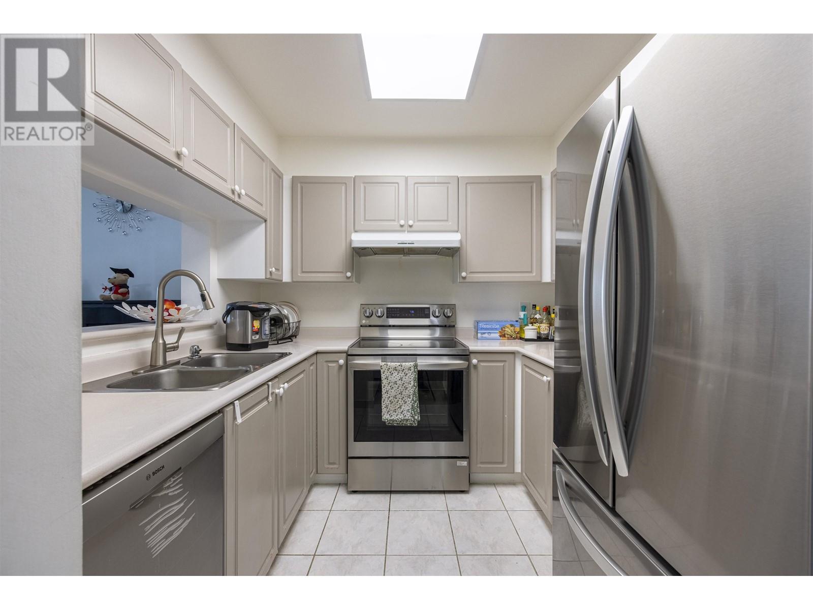 306 2105 W 42nd Avenue, Vancouver, British Columbia  V6M 2B7 - Photo 9 - R2827849