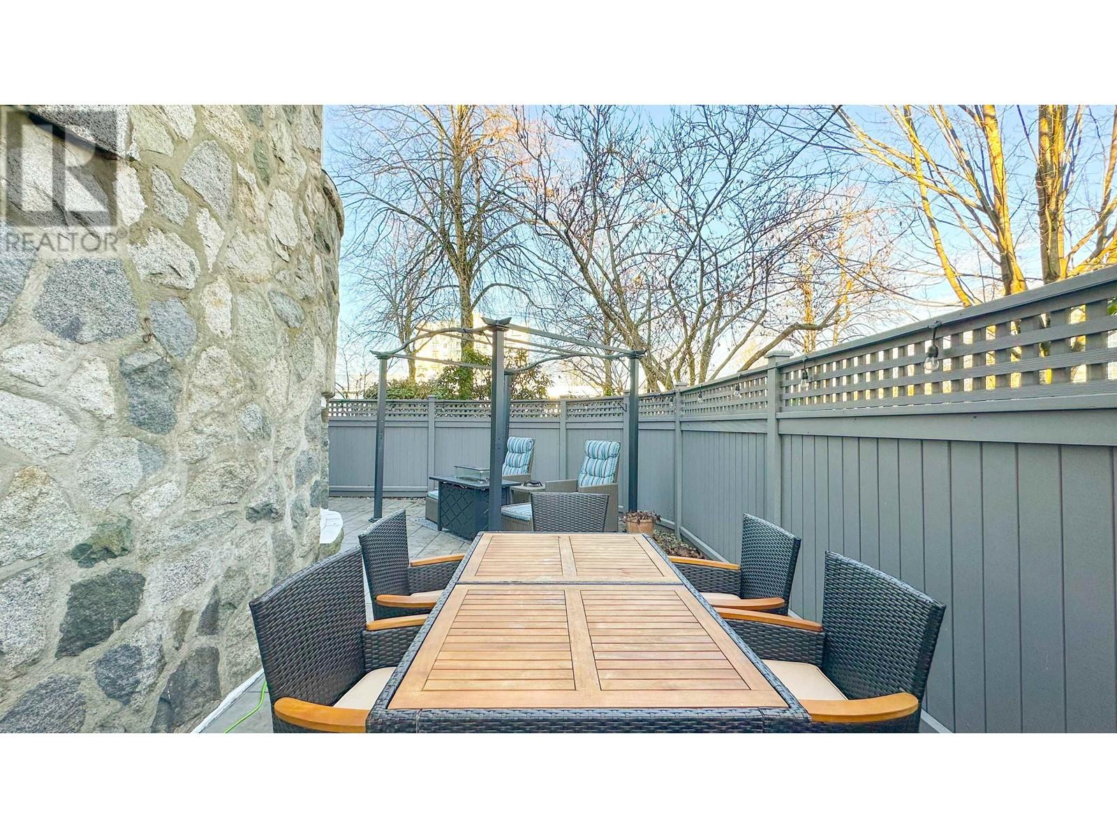 1160 W 15th Avenue, Vancouver, British Columbia  V6H 1R8 - Photo 5 - R2810259