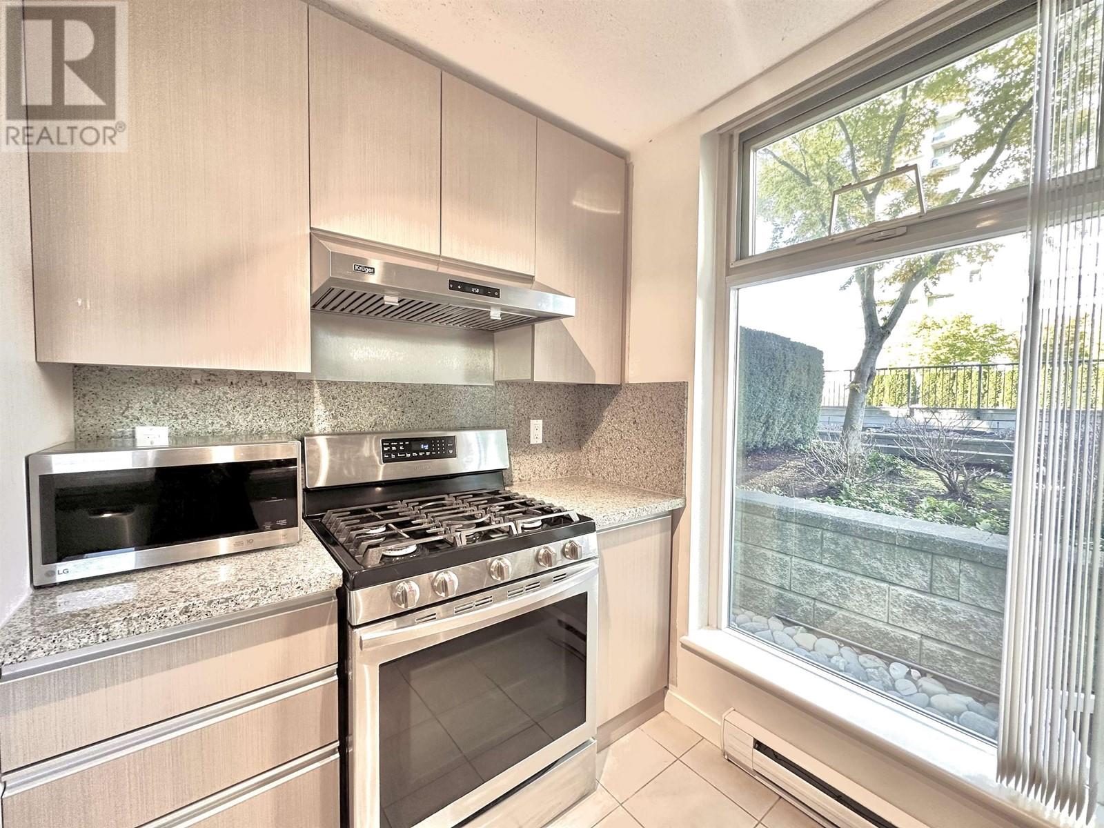 303 5088 Kwantlen Street, Richmond, British Columbia  V6X 4K5 - Photo 6 - R2827788