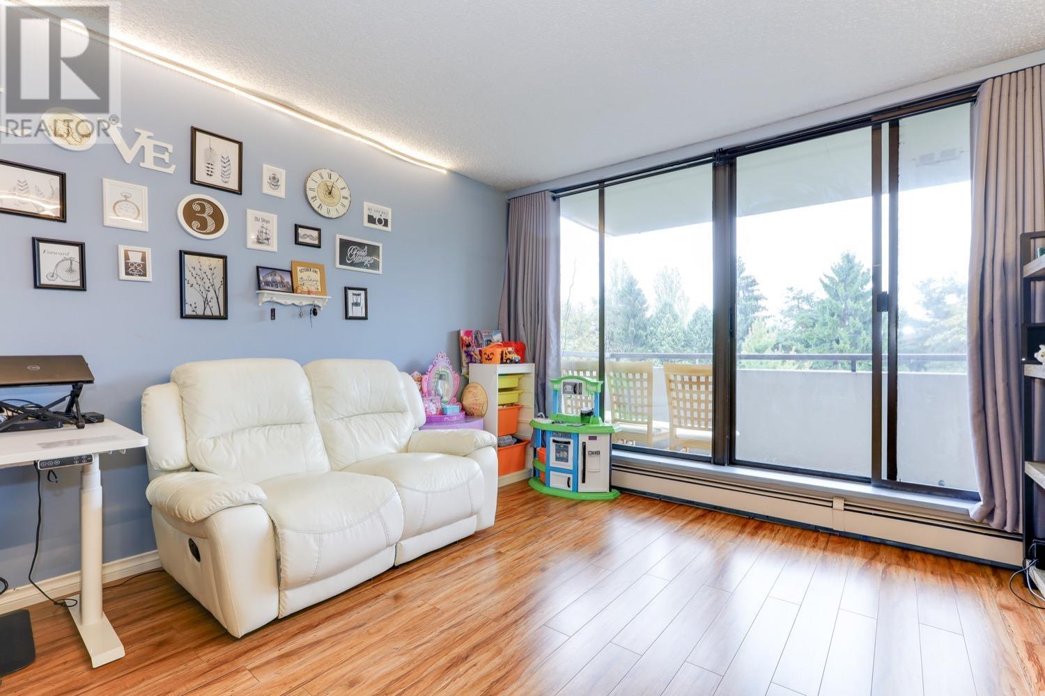 304 2060 Bellwood Avenue, Burnaby, British Columbia  V5B 4V2 - Photo 19 - R2823481