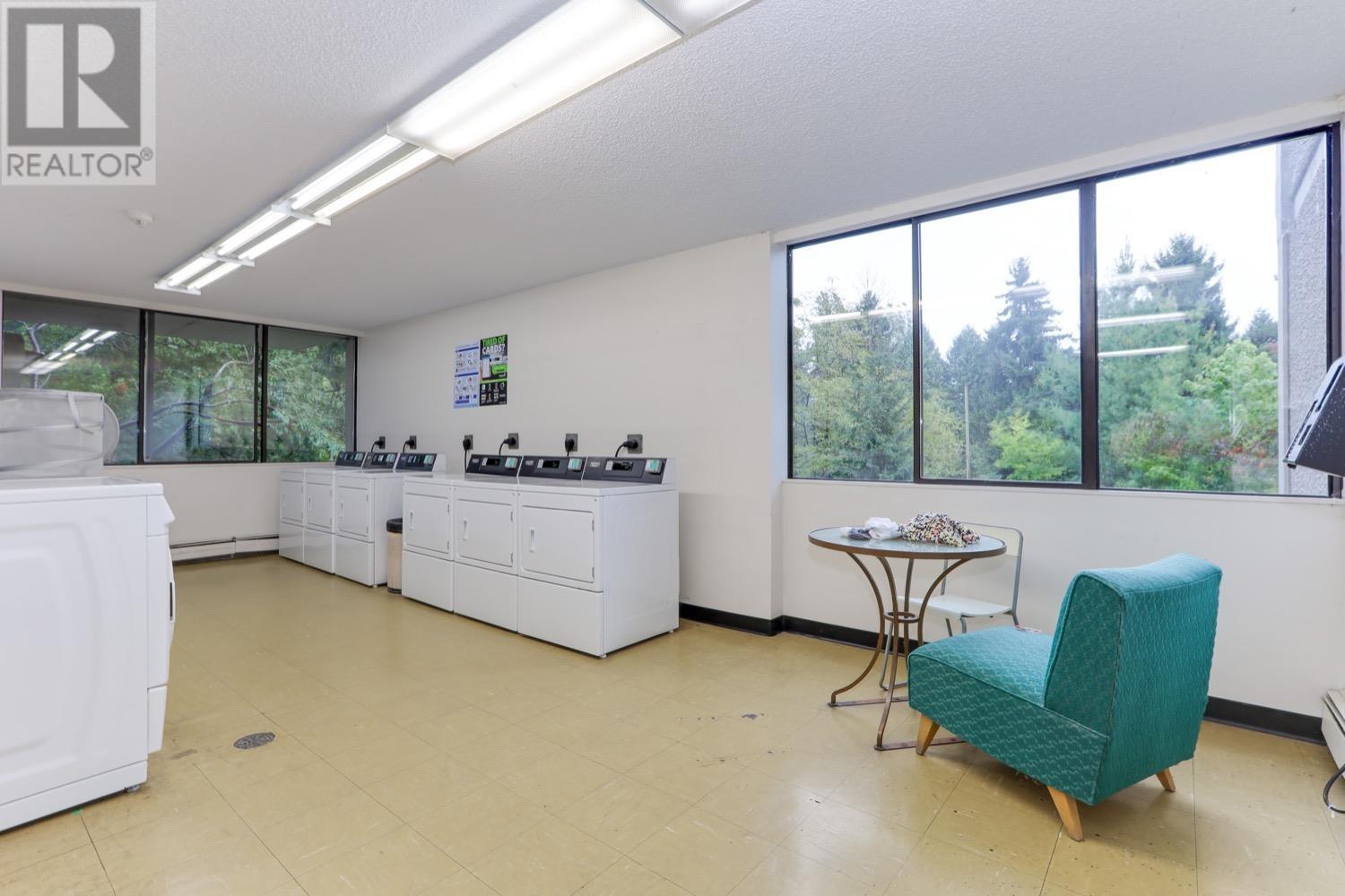 304 2060 Bellwood Avenue, Burnaby, British Columbia  V5B 4V2 - Photo 21 - R2823481