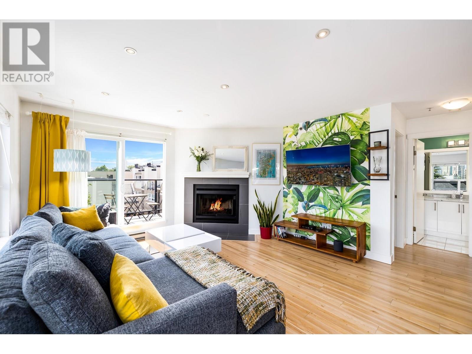 27 1350 W 6th Avenue, Vancouver, British Columbia  V6H 1A7 - Photo 6 - R2828391