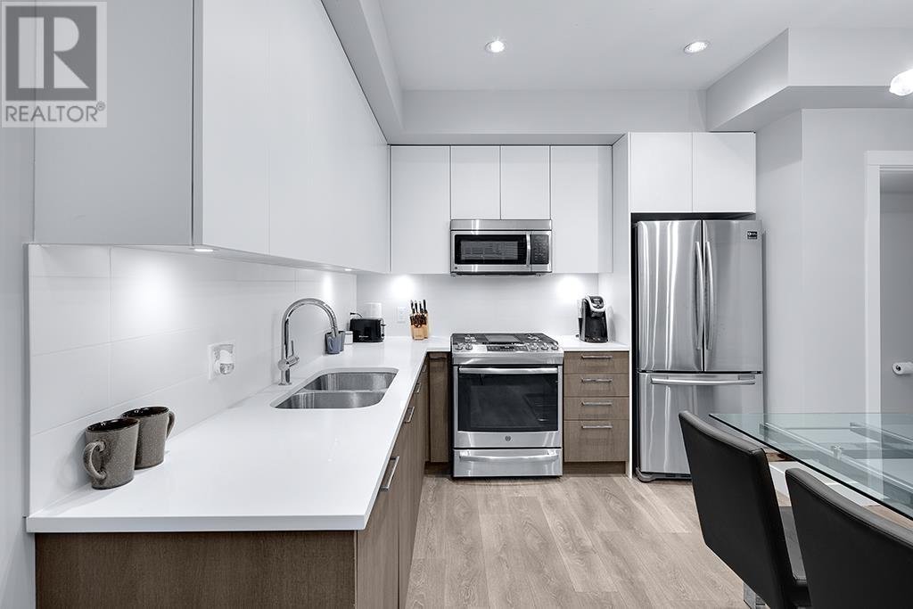 1 5188 Savile Row, Burnaby, British Columbia  V5E 0C3 - Photo 6 - R2828395