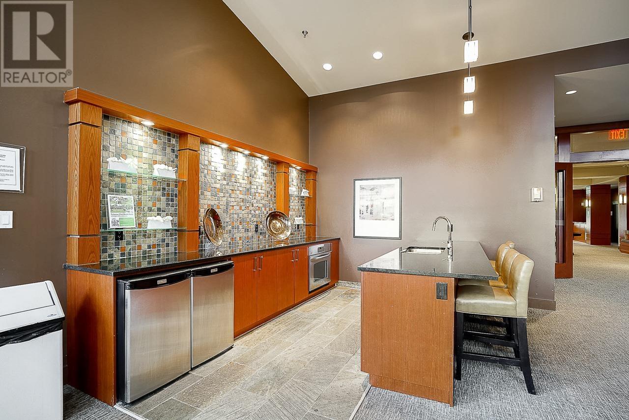 2608 3102 Windsor Gate, Coquitlam, British Columbia  V3B 0J3 - Photo 33 - R2826551