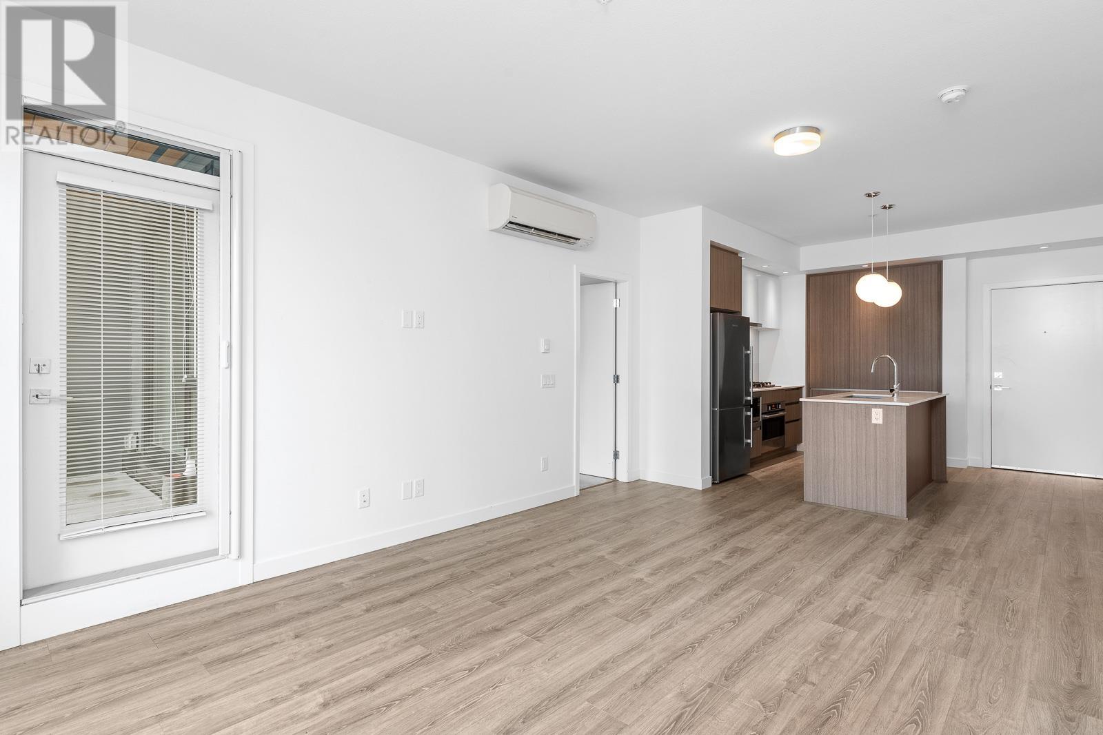 510 516 Foster Avenue, Coquitlam, British Columbia  V3J 0H8 - Photo 14 - R2827392