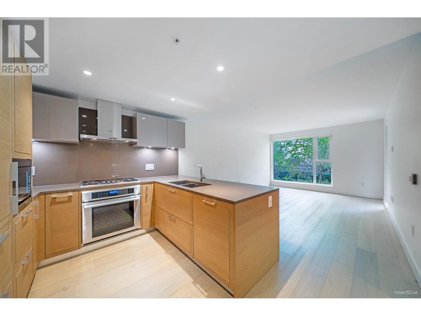 208 1571 W 57th Avenue, Vancouver, British Columbia  V6P 0H7 - Photo 6 - R2817382