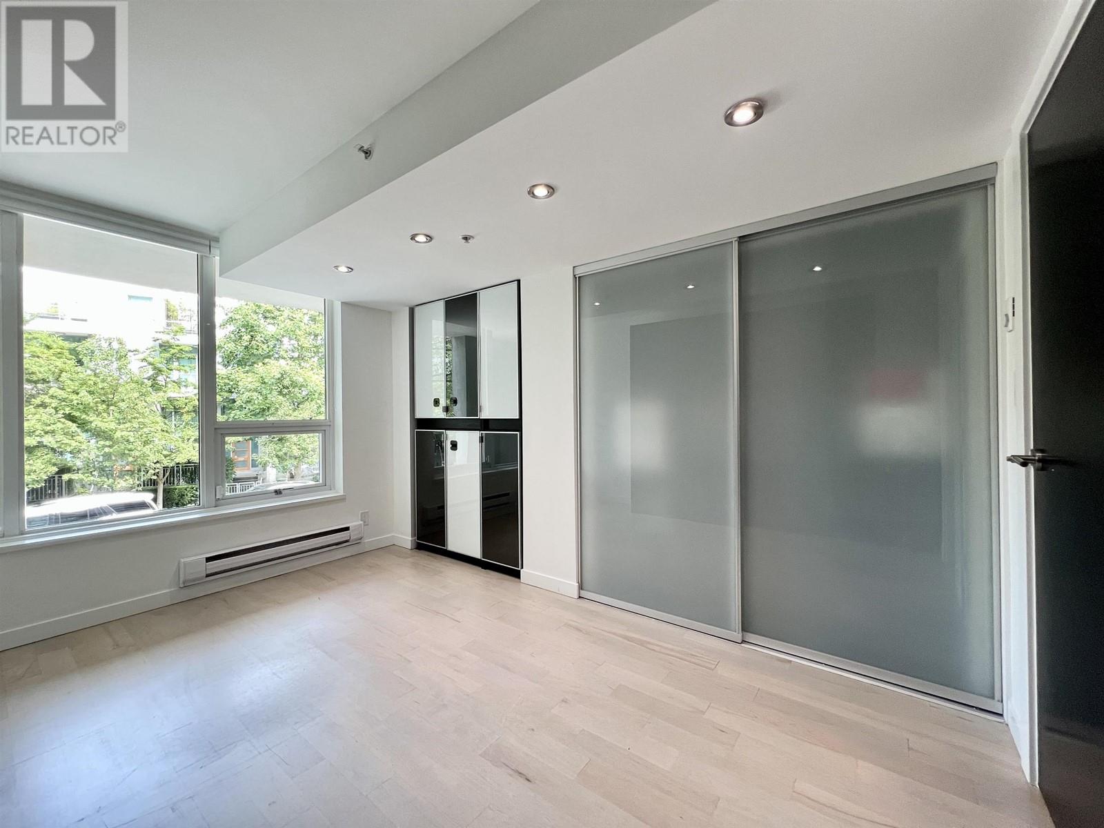 1418 W Hastings Street, Vancouver, British Columbia  V6G 3J6 - Photo 11 - R2824276