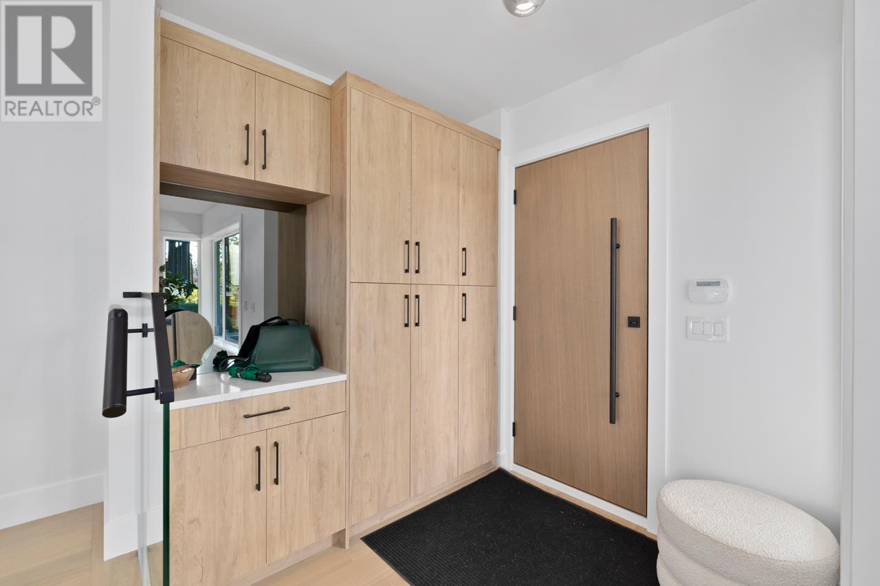 4631 Ross Street, Vancouver, British Columbia  V5V 4T8 - Photo 3 - R2827513