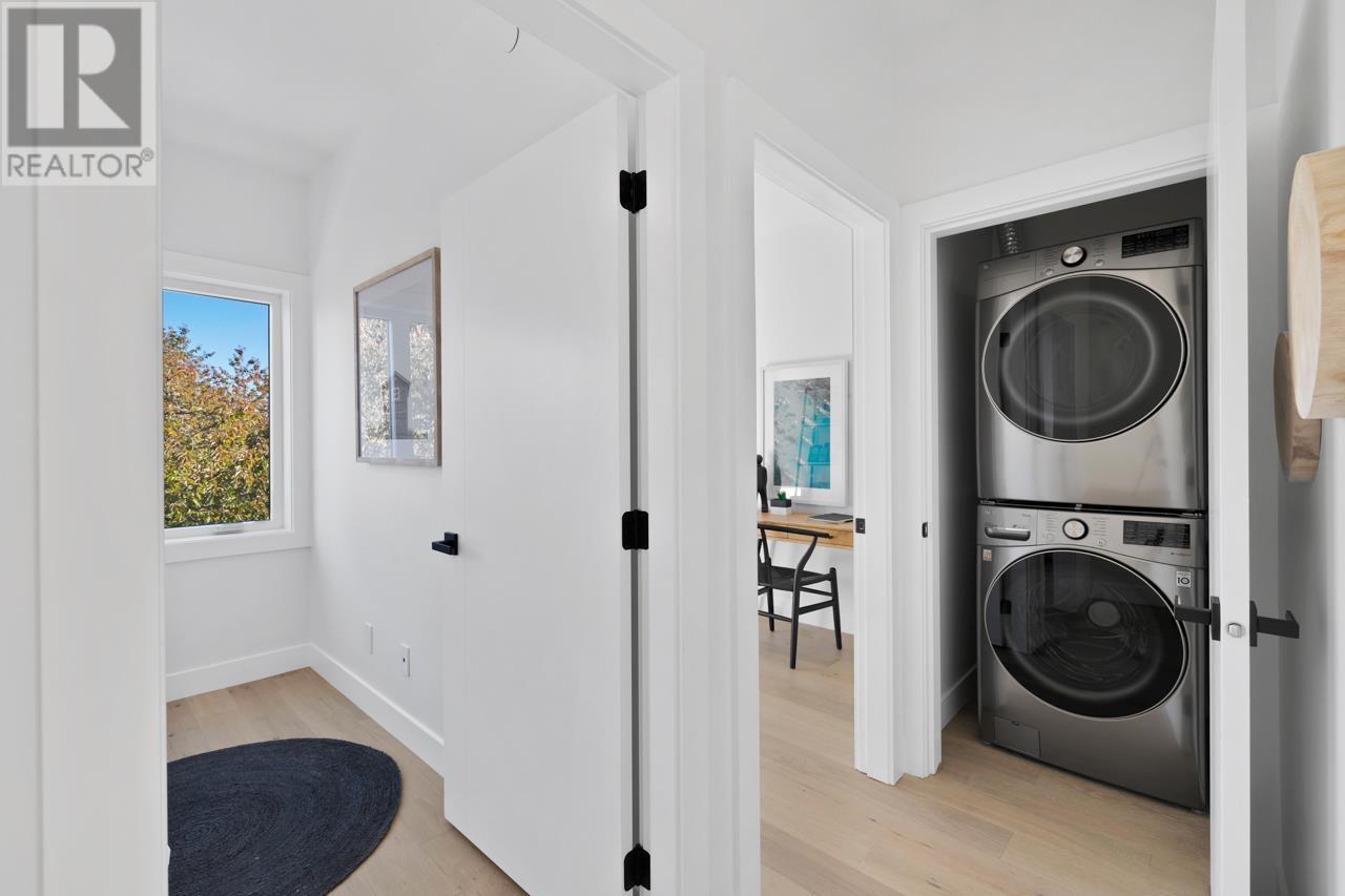 4631 Ross Street, Vancouver, British Columbia  V5V 4T8 - Photo 32 - R2827513