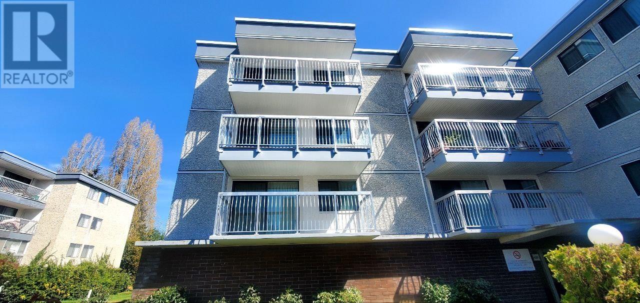 216 6420 Buswell Street, Richmond, British Columbia  V6Y 2E9 - Photo 1 - R2827634
