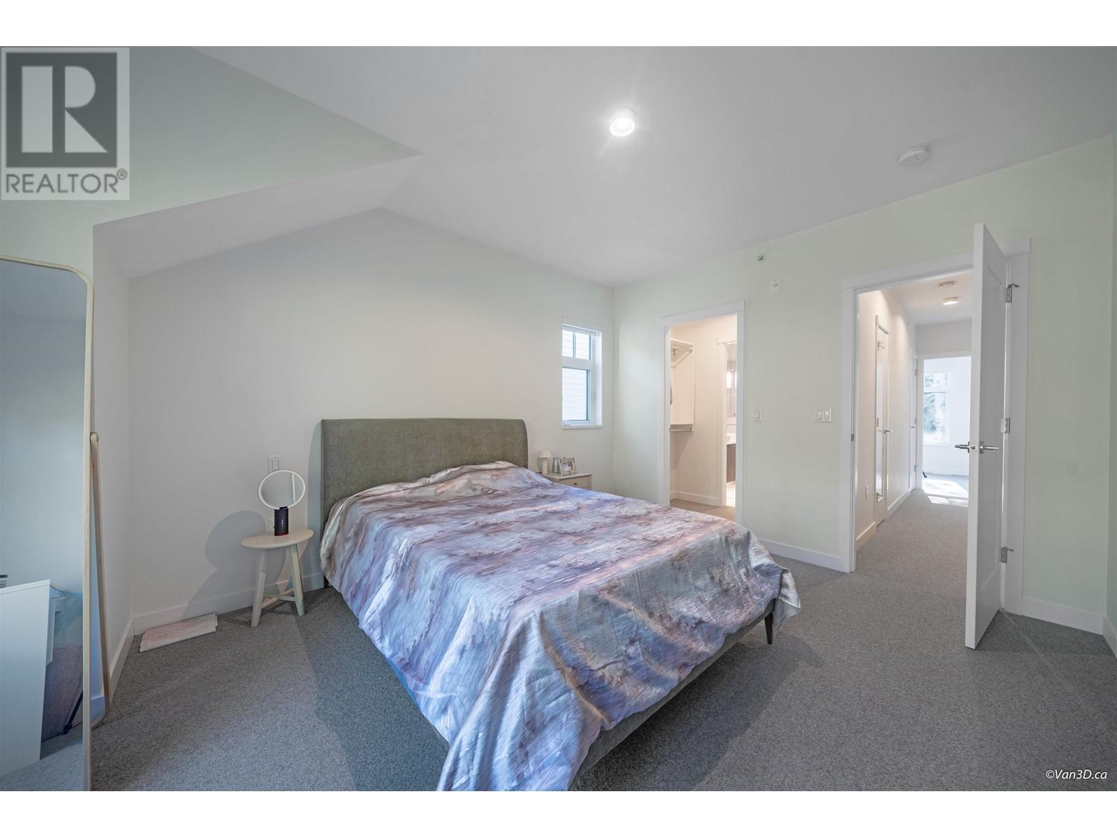 10 1960 Glenaire Drive, Vancouver, British Columbia  V7P 1Y1 - Photo 19 - R2825987