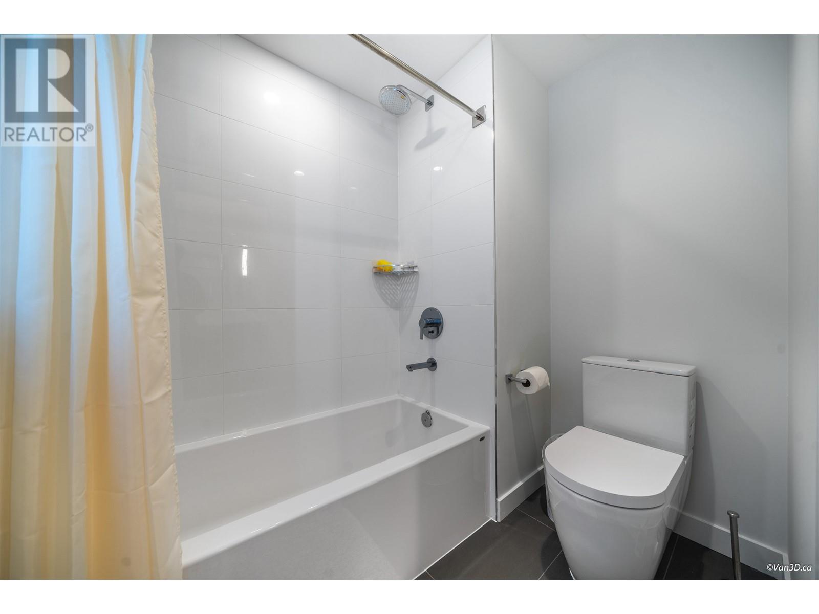 10 1960 Glenaire Drive, Vancouver, British Columbia  V7P 1Y1 - Photo 23 - R2825987