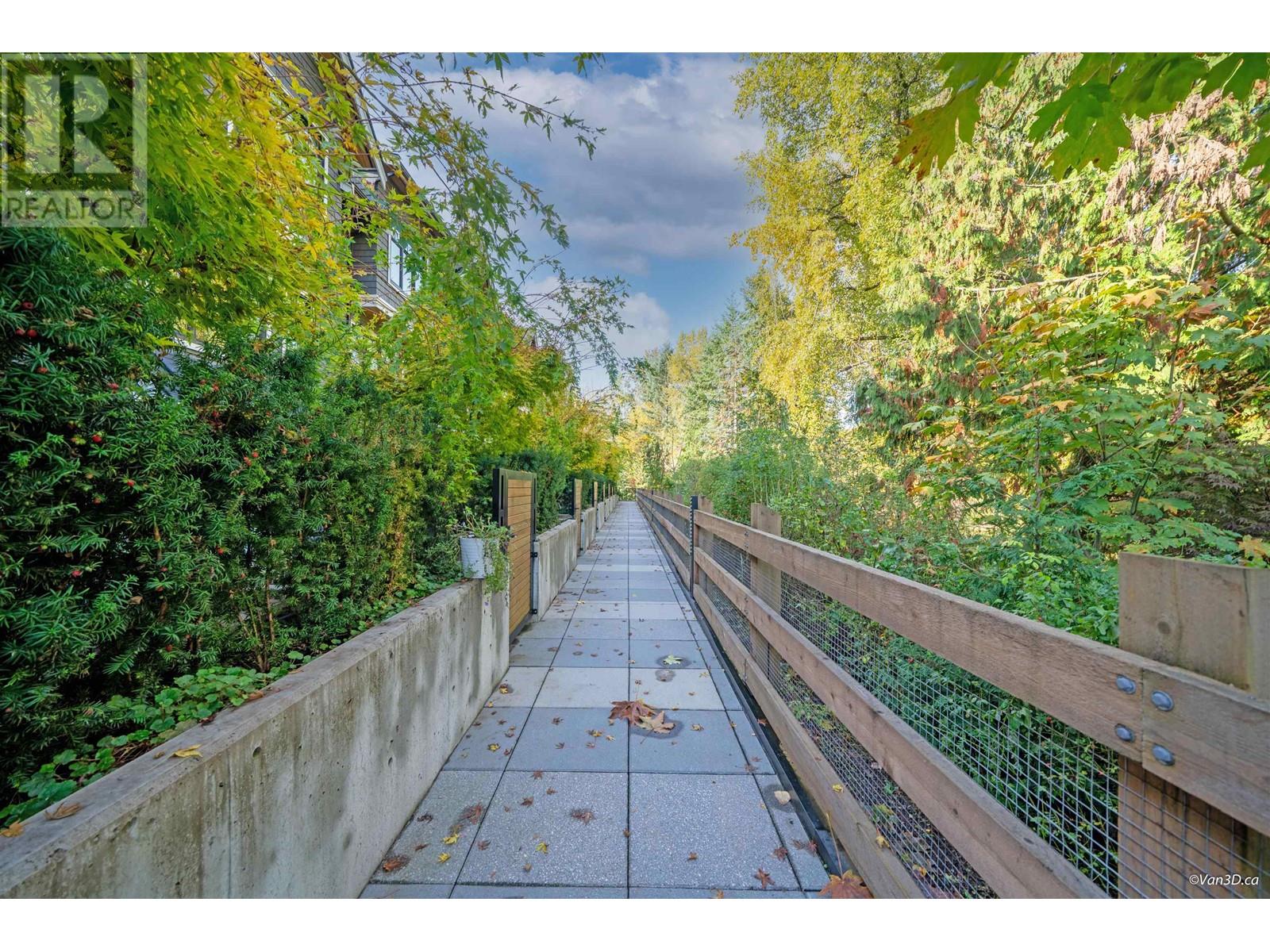 10 1960 Glenaire Drive, Vancouver, British Columbia  V7P 1Y1 - Photo 35 - R2825987