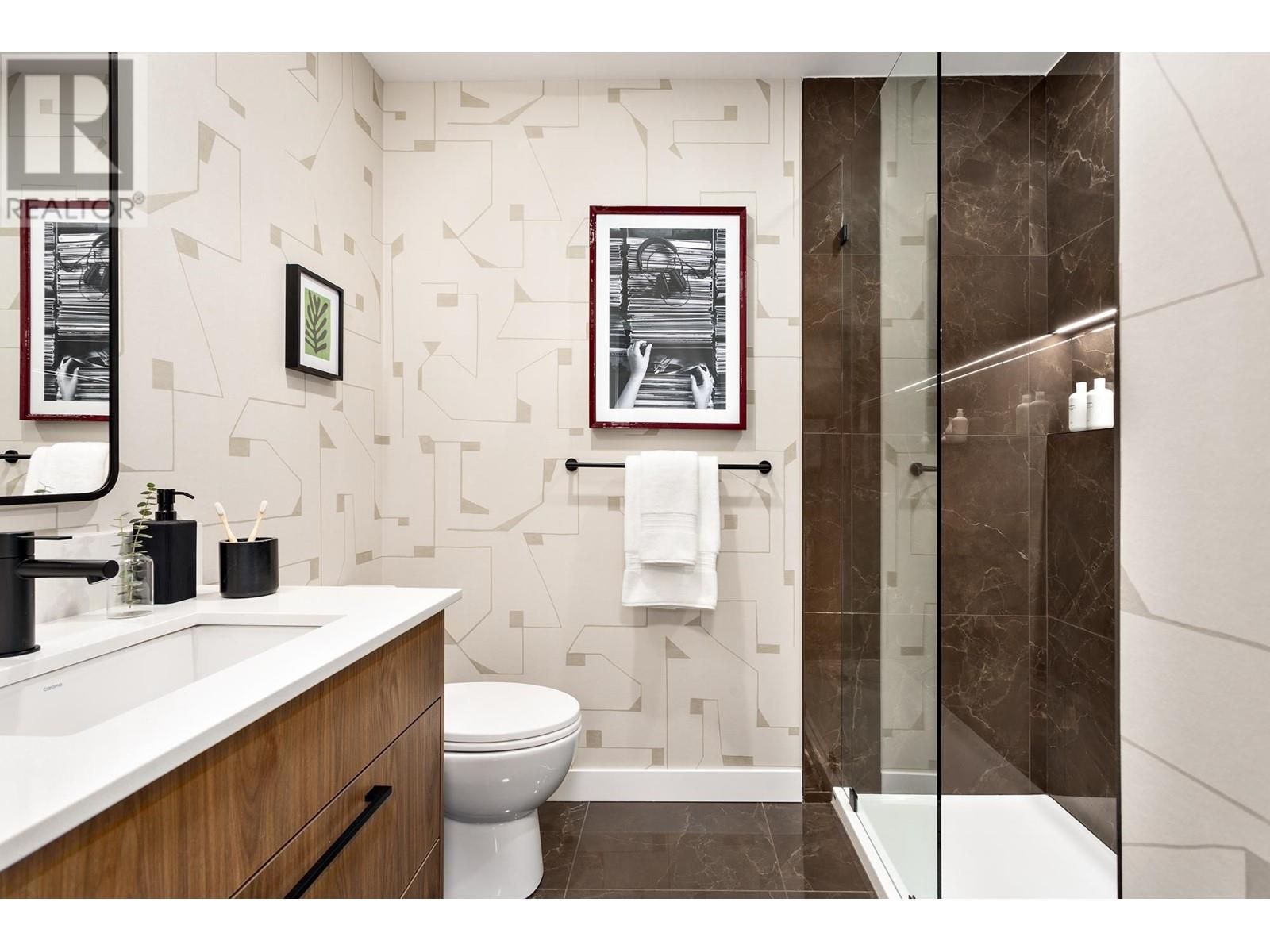 106 2377 E 11th Avenue, Vancouver, British Columbia  V5N 4X7 - Photo 6 - R2828081