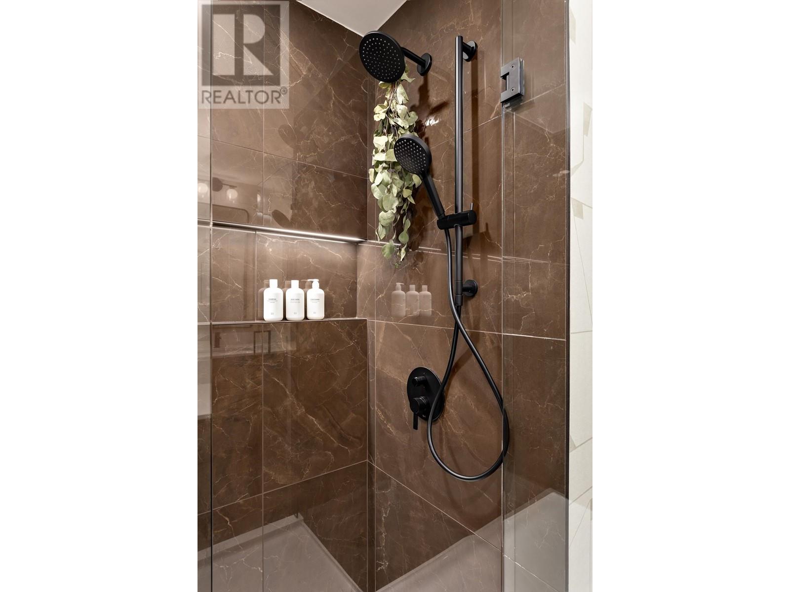 106 2377 E 11th Avenue, Vancouver, British Columbia  V5N 4X7 - Photo 7 - R2828081