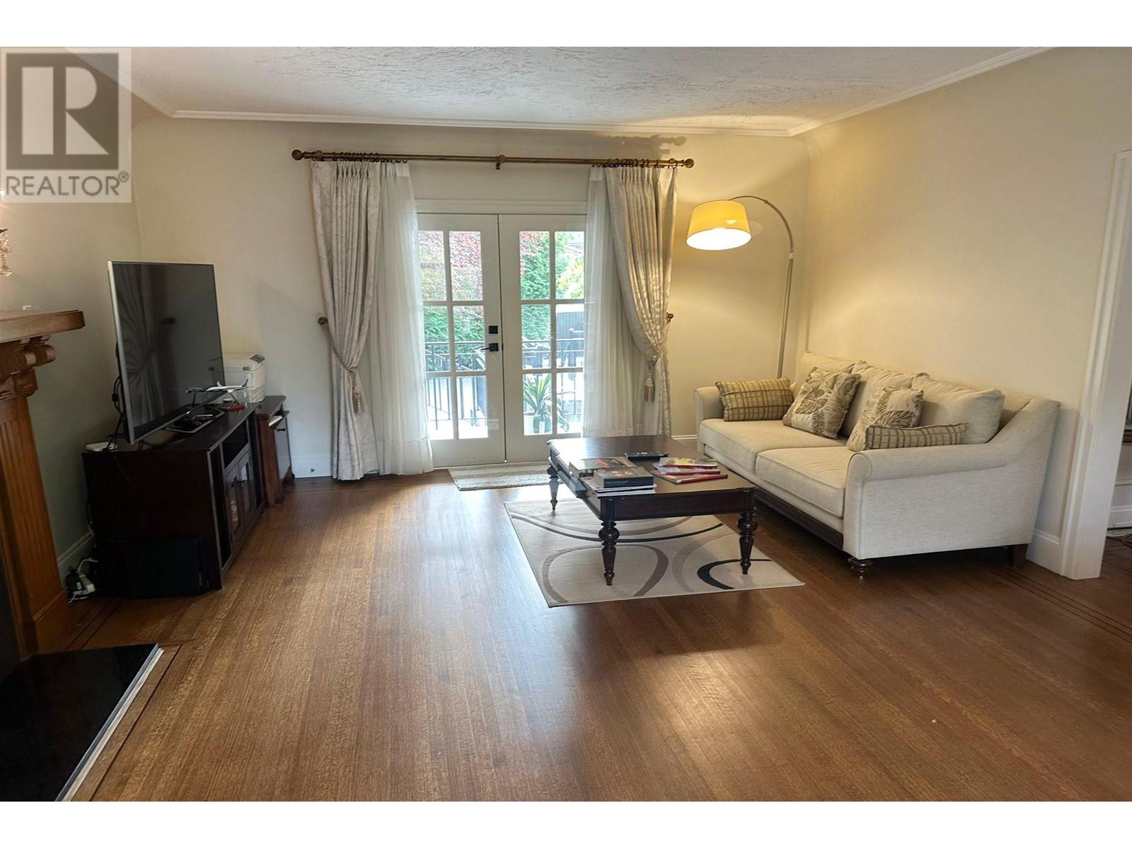 1192 W 37th Avenue, Vancouver, British Columbia  V6M 1L9 - Photo 3 - R2811291