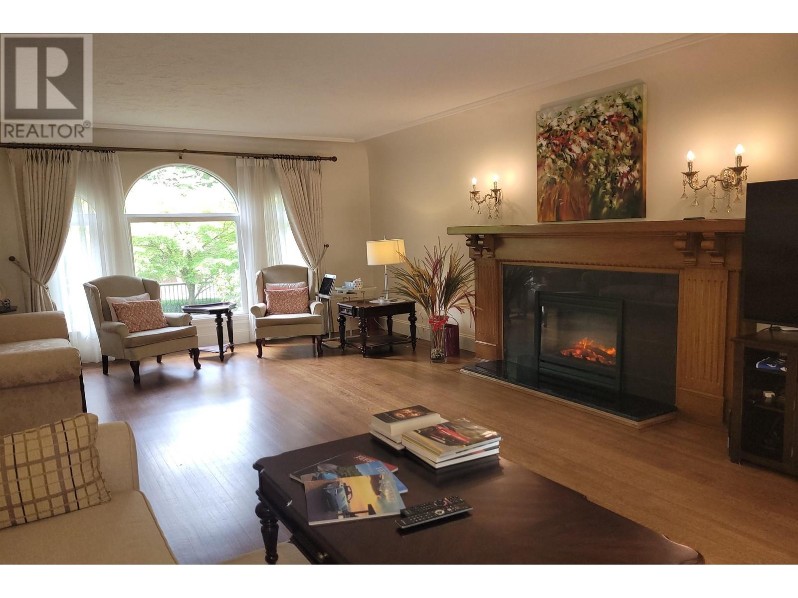 1192 W 37th Avenue, Vancouver, British Columbia  V6M 1L9 - Photo 2 - R2811291