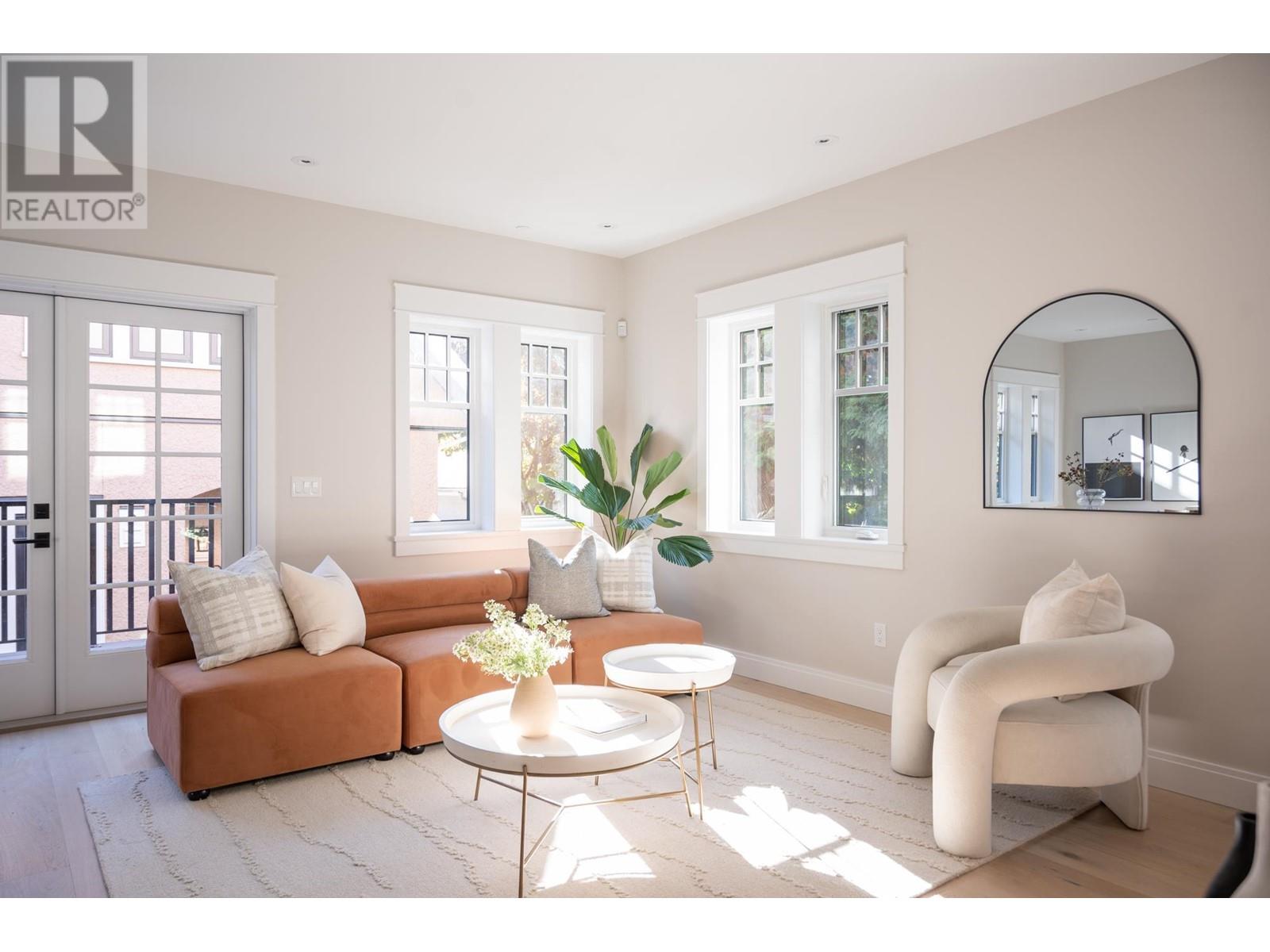 1458 W 45th Avenue, Vancouver, British Columbia  V6M 2H1 - Photo 10 - R2828051