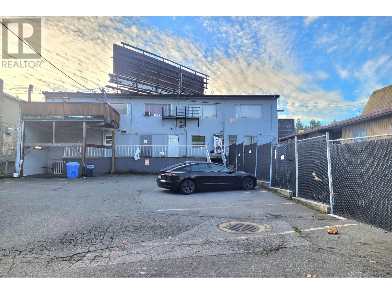 4071 Kingsway, Burnaby, British Columbia  V5H 1Y9 - Photo 3 - C8055298