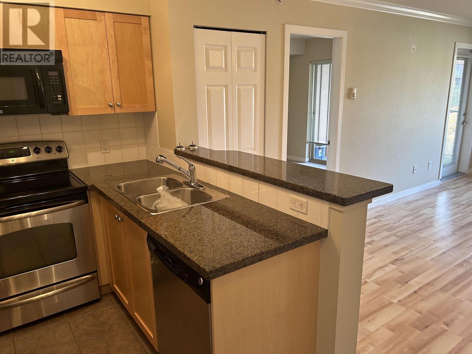 2404 244 Sherbrooke Street, New Westminster, British Columbia  V3L 0A3 - Photo 13 - R2820650