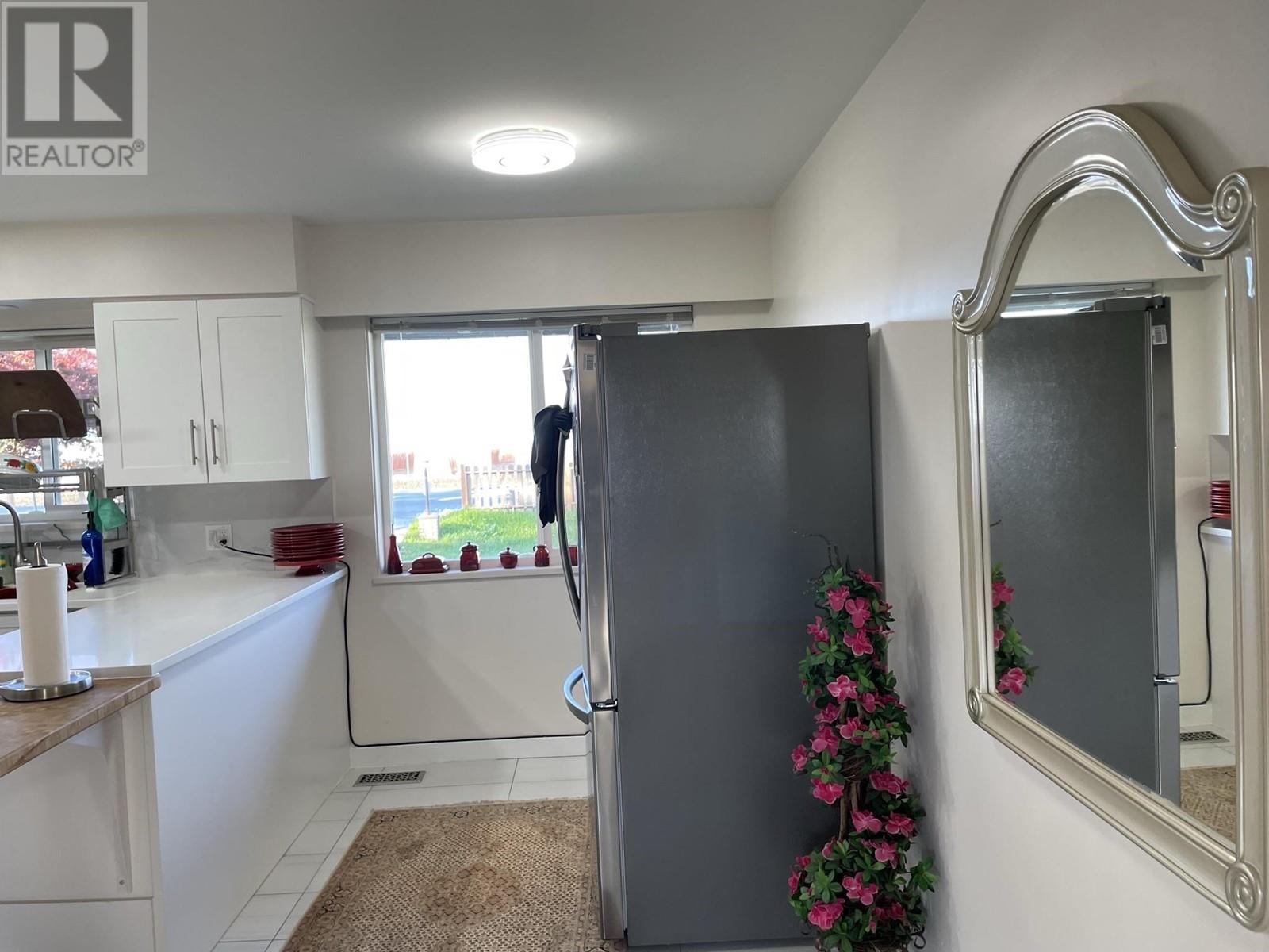 15240 -15260 Westminster Highway, Richmond, British Columbia  V6V 1A6 - Photo 11 - R2828338