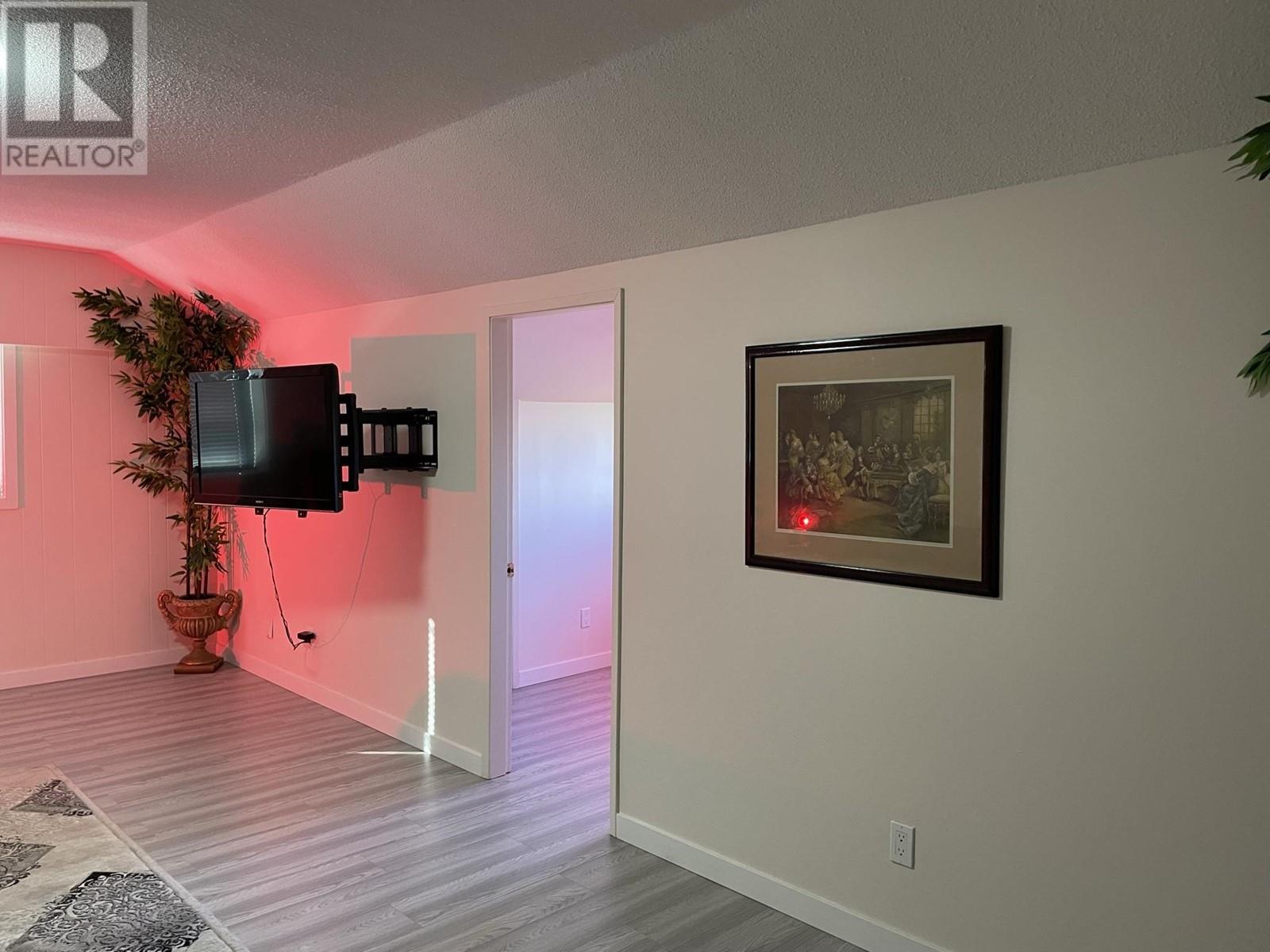 15240 -15260 Westminster Highway, Richmond, British Columbia  V6V 1A6 - Photo 19 - R2828338