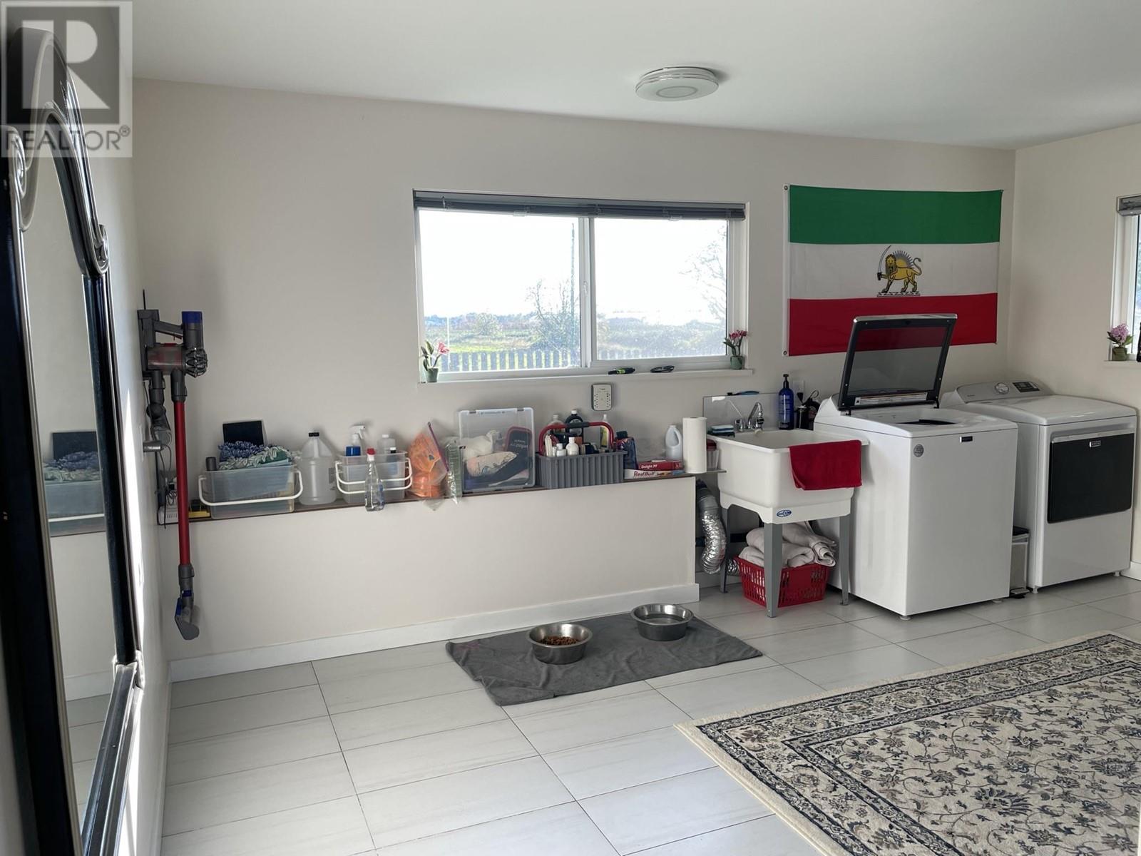 15240 -15260 Westminster Highway, Richmond, British Columbia  V6V 1A6 - Photo 24 - R2828338