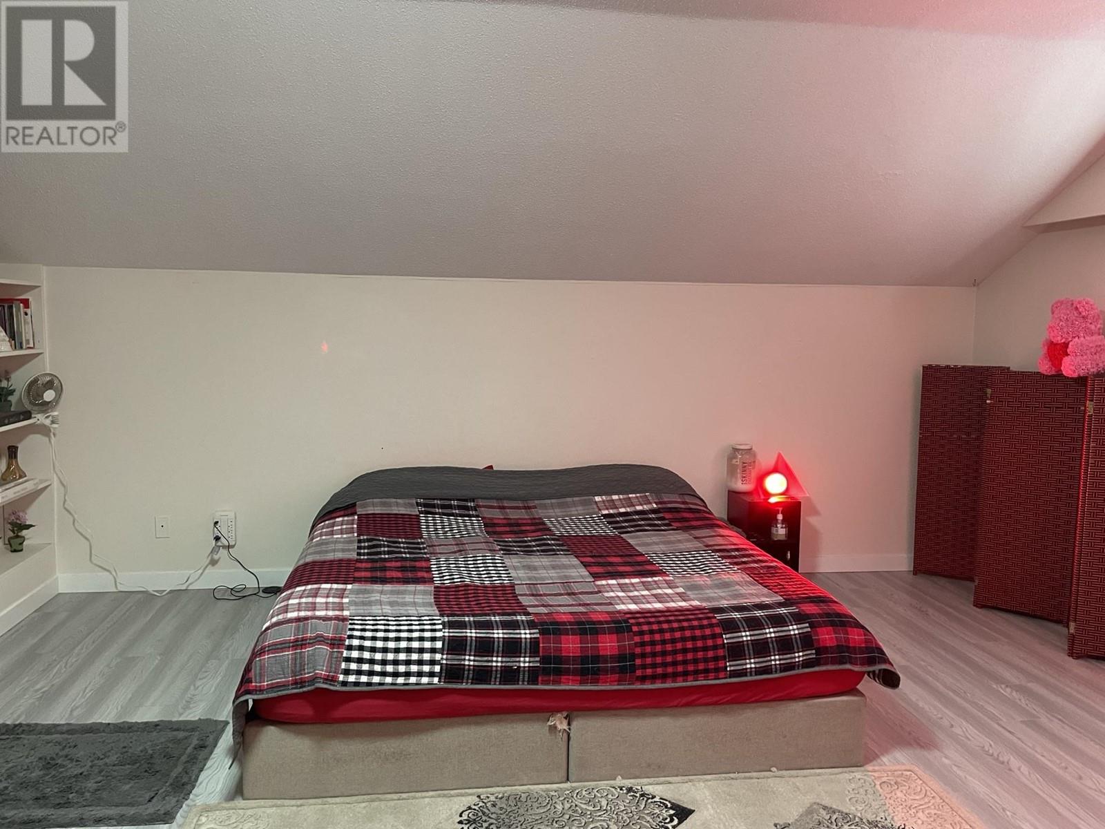 15240 -15260 Westminster Highway, Richmond, British Columbia  V6V 1A6 - Photo 22 - R2828338